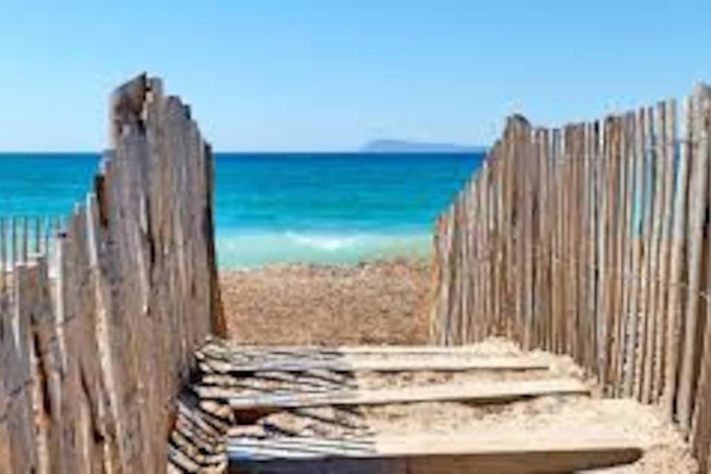 Grand Dans Avec Piscine * Hyeres
